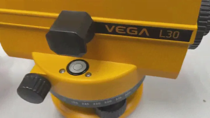Оптический нивелир Vega L30