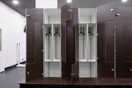 Шкафы для одежды для раздевалок фитнеса спортивных бассейнов Вега Пластик